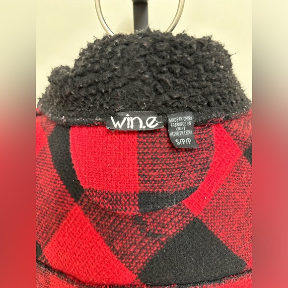 Buffalo Plaid Wine Jacket - Picture 3 of 3